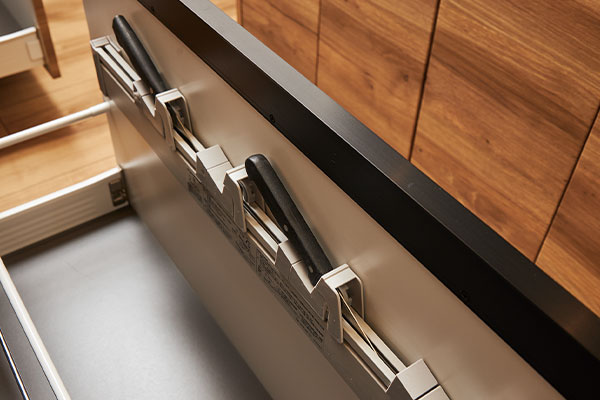 包丁入れ（チャイルドロック式） | ベルジュール氷川台 ｜ 新築分譲マンション